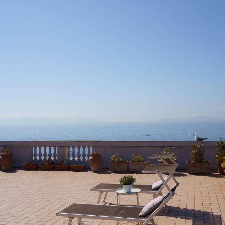 Rooftop in front of the Castle - Appartamento - 33