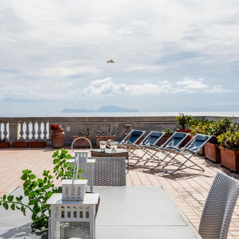 Rooftop in front of the Castle - Appartamento - 28
