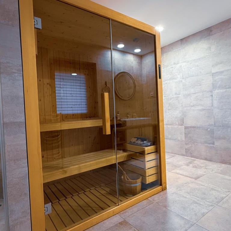 Monte Bella - Three-Bedroom Villa - 28