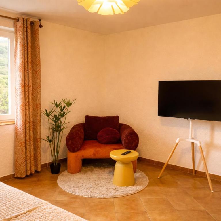 La Villa 101 -TOPVACANCES -LES ISSAMBRES - Appartement 1 Chambre avec Terrasse - 3