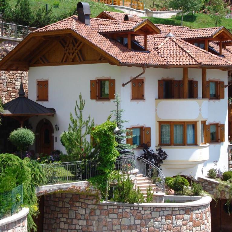 Dolomites Chalet Wolf - Classic Apartment - 1