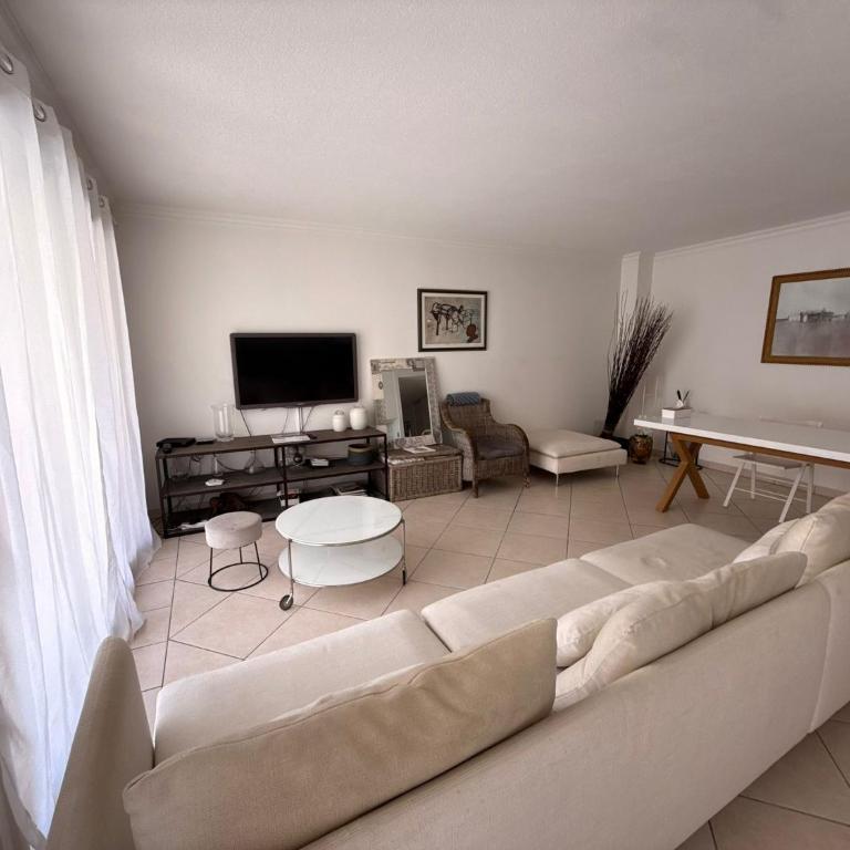 2-Bedroom Apartment in Cannes ,Terrace, 4 People, Beaches , Downtown - Appartement 2 Chambres - 2