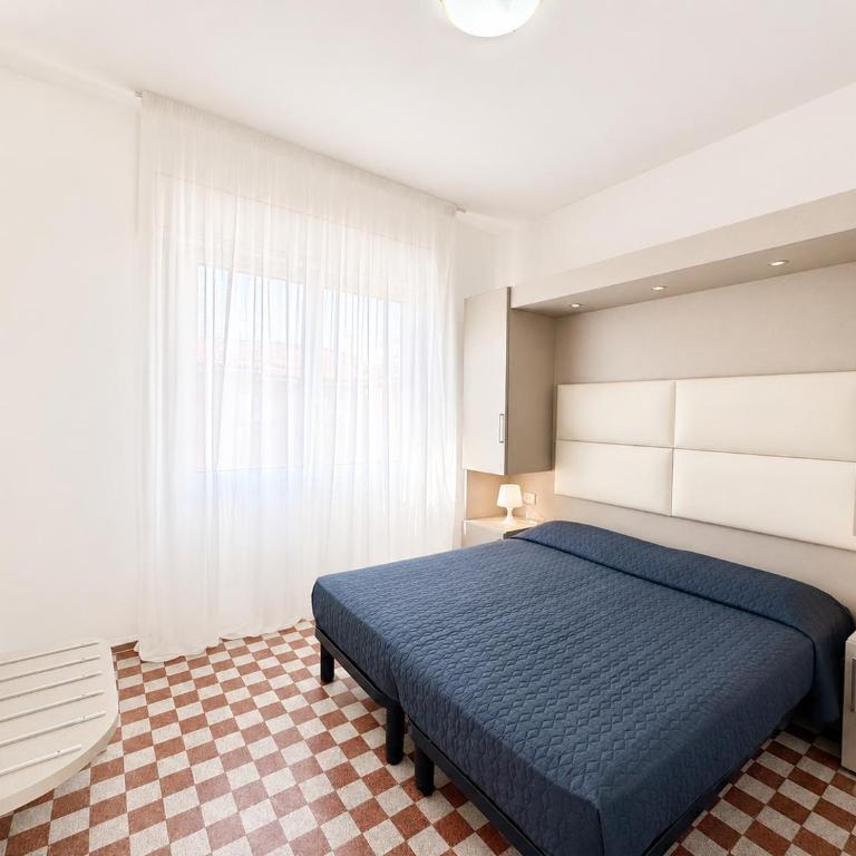 Villa Bianca - Carraro Immobiliare - Family Apartments - Appartamento - Piano Terra - 5