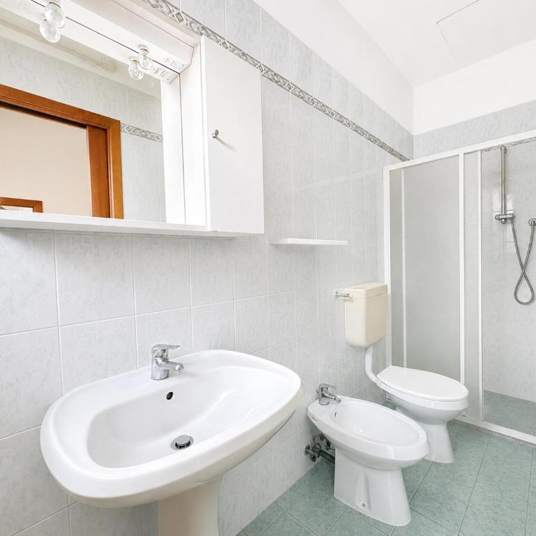 Villa Bianca - Carraro Immobiliare - Family Apartments - Appartamento - Piano Terra - 4