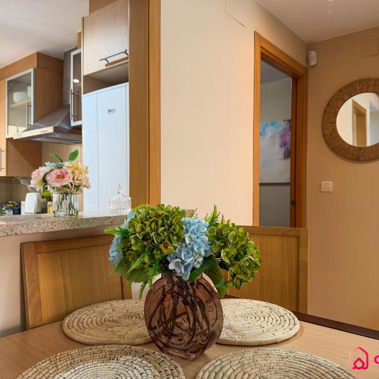 Casa Coral - Apartamento de 2 dormitorios con balcón - 50