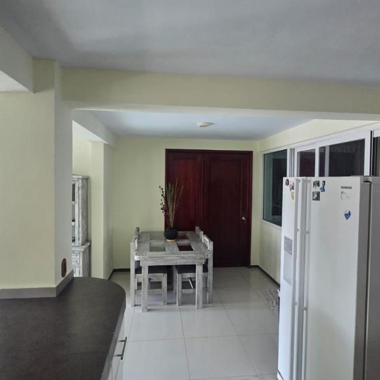 Bonito y Acogedor Departamento en Naucalpan - Three-Bedroom Apartment - 16