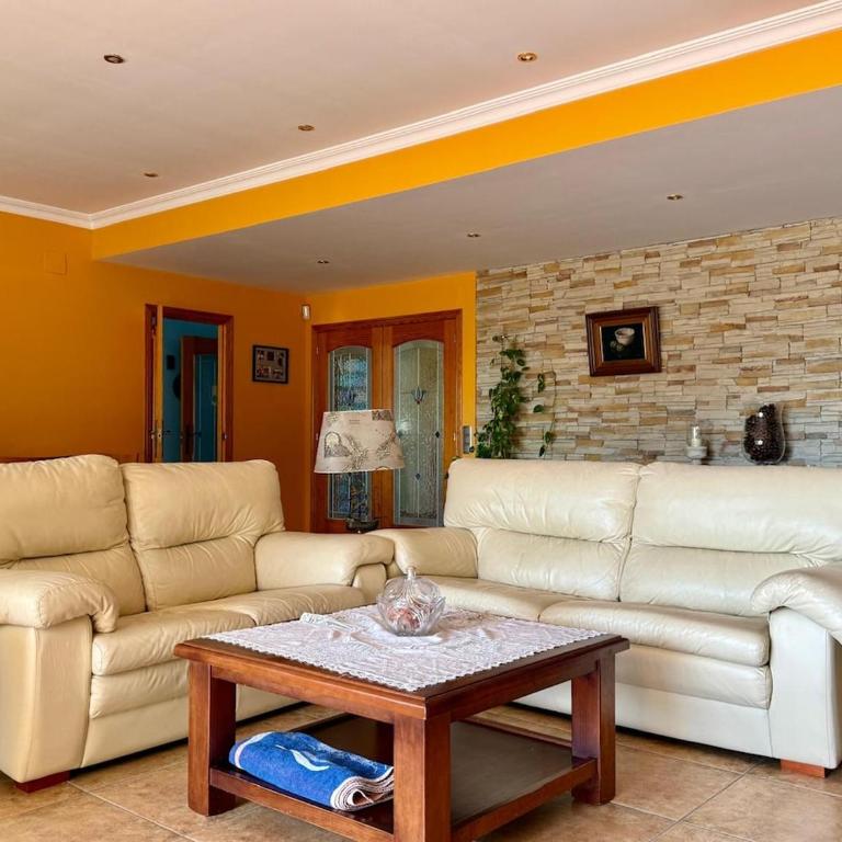 El Faro by Sun & Sea Homes - Three-Bedroom Villa - 1