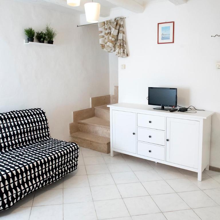 N141 - Numana, delizioso bilocale lungo la celebre Costarella - One-Bedroom Apartment - 4