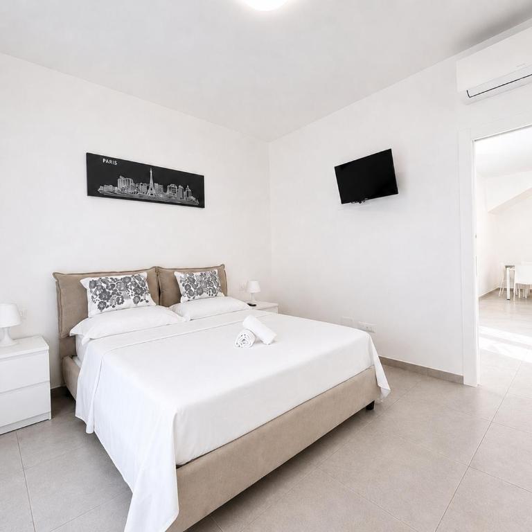 Hostdomus - Fior di mare - alloggi con parcheggio privato - Appartamento con 1 Camera da Letto - 4