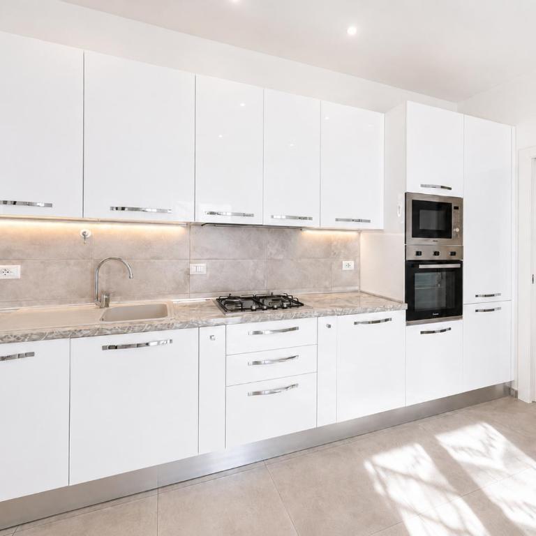 Hostdomus - Fior di mare - alloggi con parcheggio privato - Appartamento con 1 Camera da Letto - 5