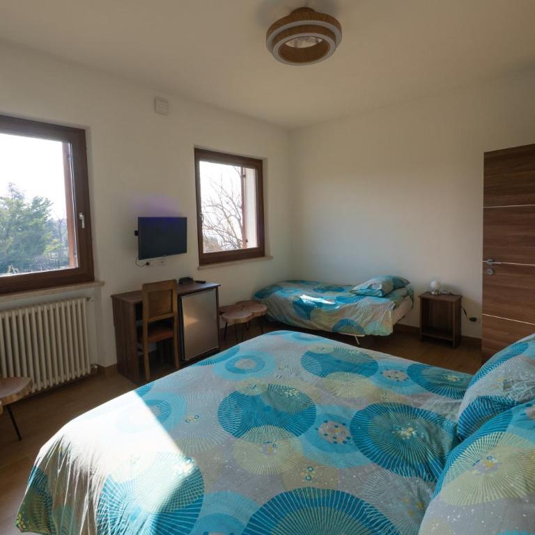 Agriturismo Poggio Toccalta - Camera Matrimoniale Deluxe (2 Adulti + 1 Bambino) - 2