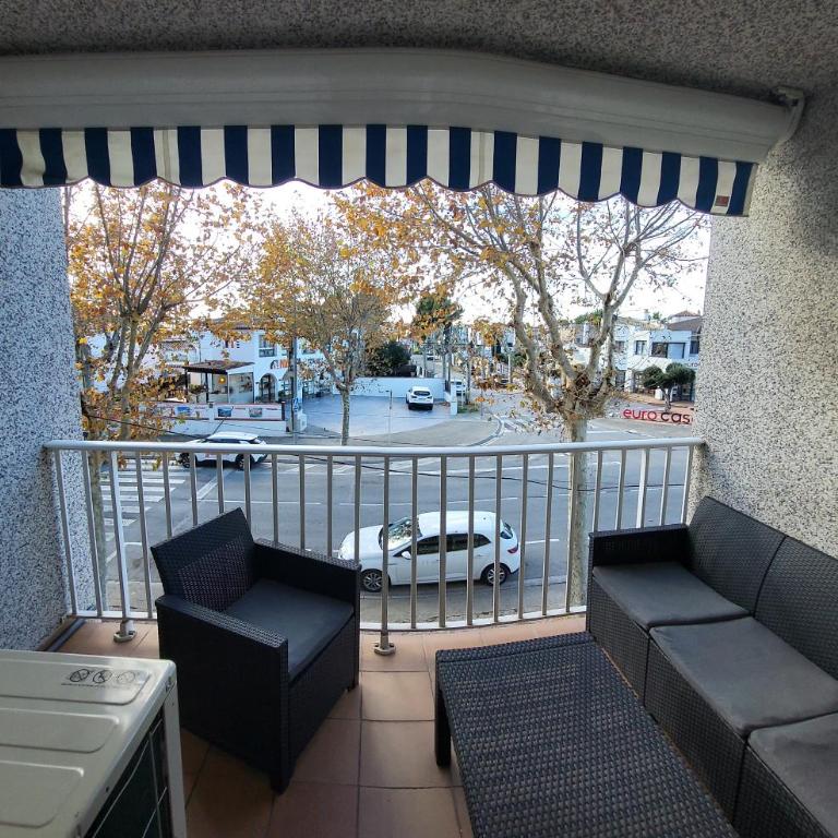 Elegante apartamento con Terraza cerca de Canales - Apartamento de 2 dormitorios - 1