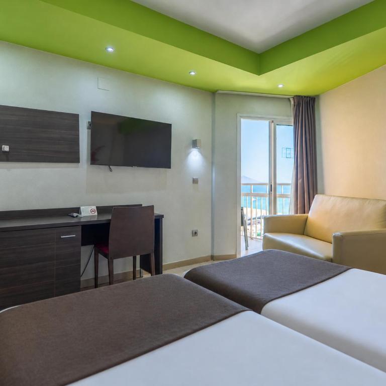 Hotel Porto Calpe - Habitación Doble con sofá cama - 1 o 2 camas - 5