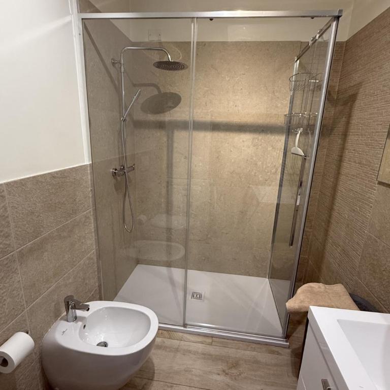 Amadeus Apartment: a due passi dal Duomo - Appartamento con 2 Camere da Letto - 4