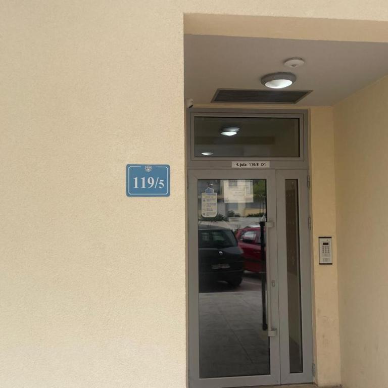 Central Park Apartment Podgorica - One-Bedroom Apartment - 16