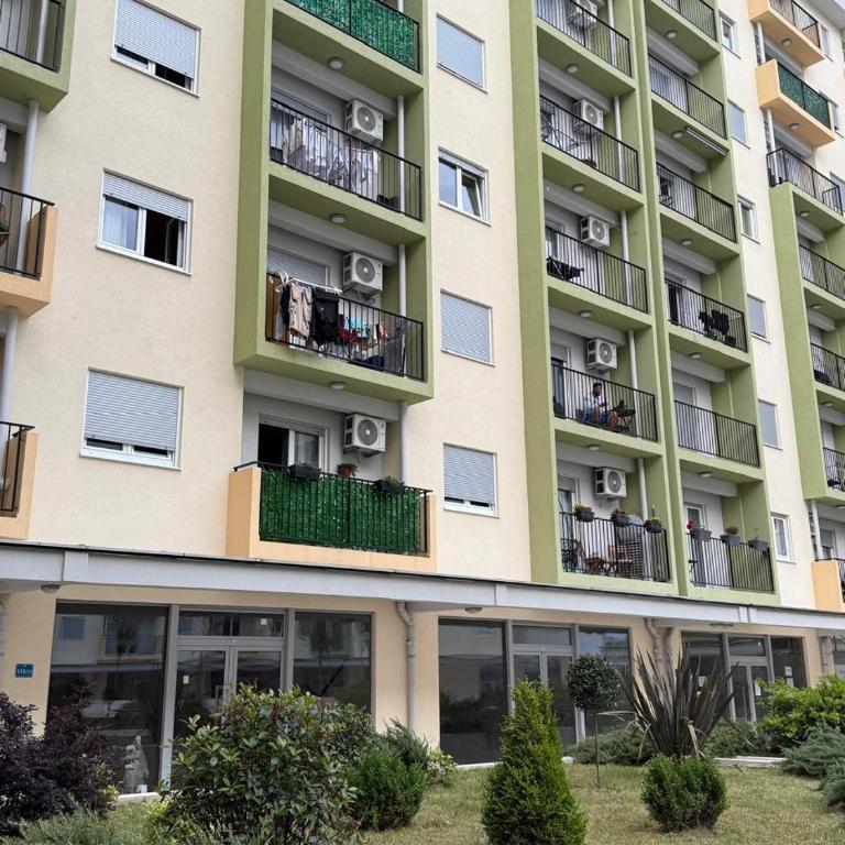Central Park Apartment Podgorica - One-Bedroom Apartment - 12