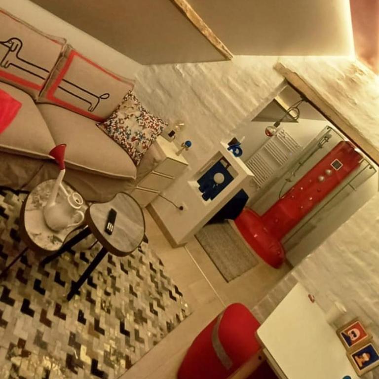 Atelier de Mam'zelle et Kaïra SPA&MASSAGE&FITNESS - Chambre Double avec Toilettes Communes - 13
