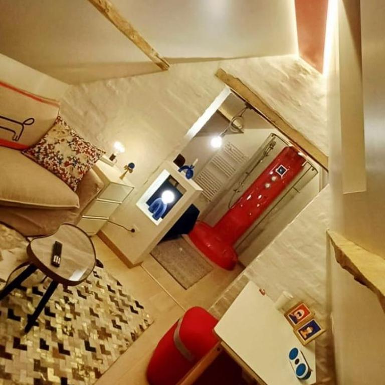 Atelier de Mam'zelle et Kaïra SPA&MASSAGE&FITNESS - Chambre Double avec Toilettes Communes - 12