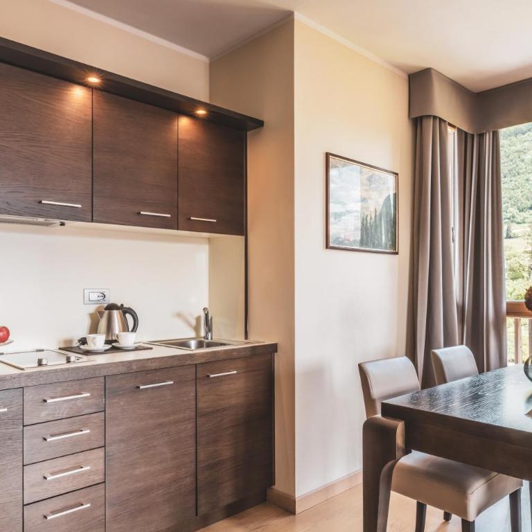 Art & Design Hotel Napura - Suite Royal con Vista Montagna - 8