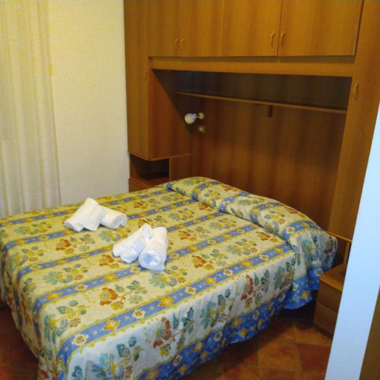 Albergo Santa Margherita - Camera Economy Matrimoniale/Doppia con Letti Singoli - 1
