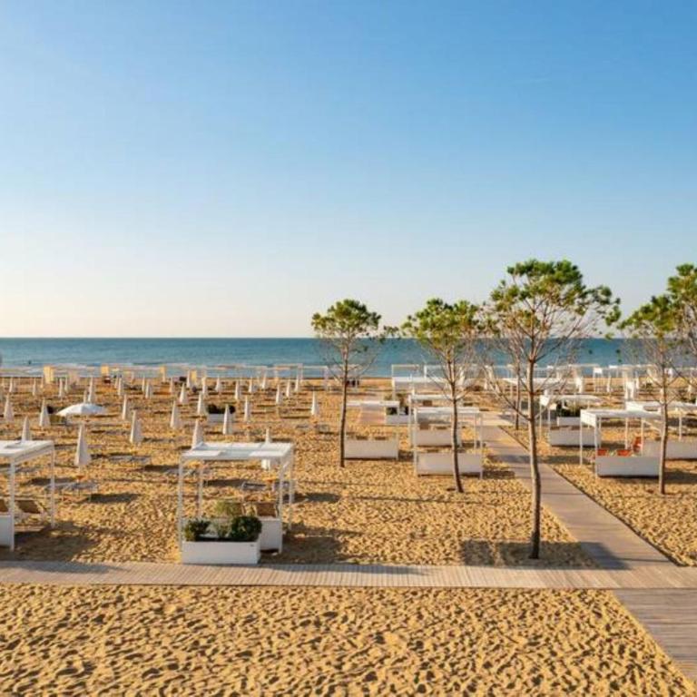 Beachside flat with covered terrace - Appartamento - 21