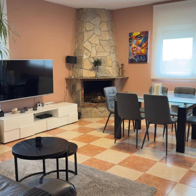 Villa del Lago Lloret Private Pool & Garden - Casa de 4 dormitorios - 20