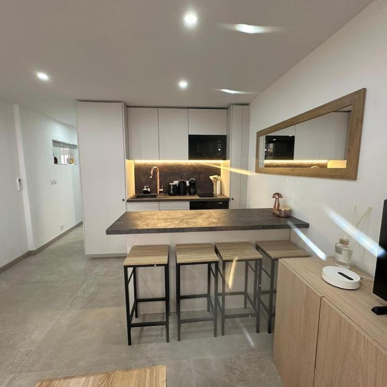 Luxury location , ideally situated near sea - Apartment mit 1 Schlafzimmer - 28