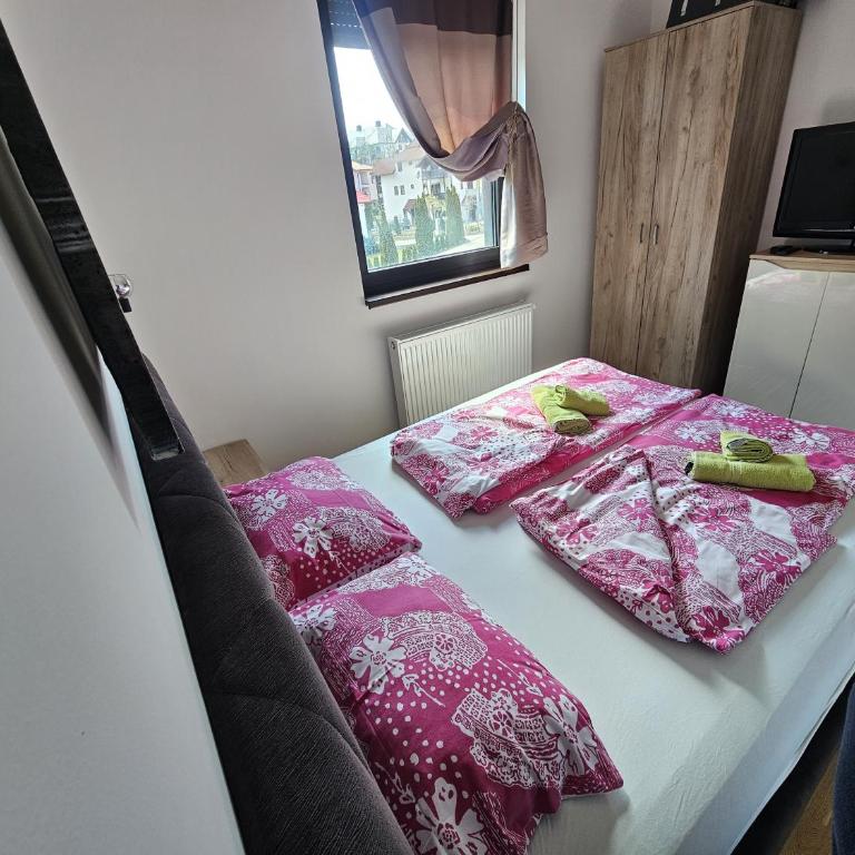 Rujan Apartments - Urban One-Bedroom Apartment - 8