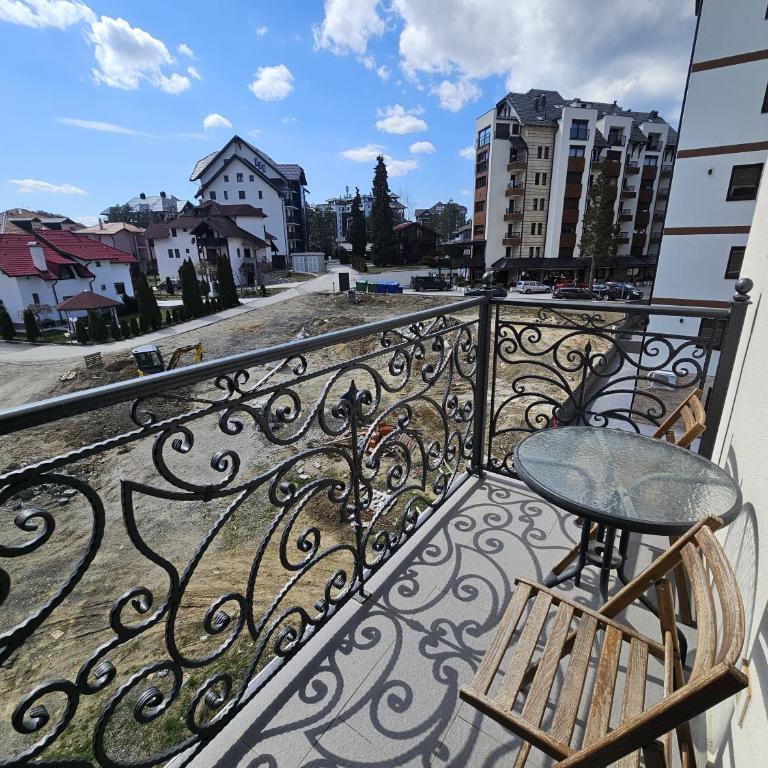 Rujan Apartments - Urban One-Bedroom Apartment - 10