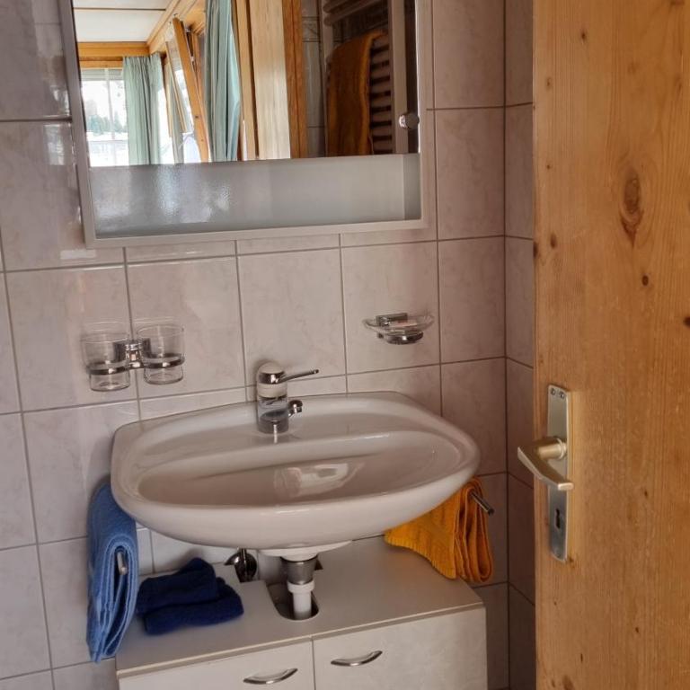 Zur Stilli Davos Dorf - Studio-Apartment mit 1 Doppelbett - 11