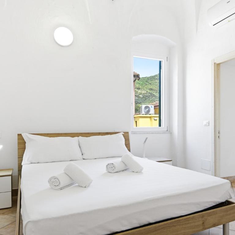 Hostdomus-Happy Holiday - Appartamento con 1 Camera da Letto e Terrazza - 3