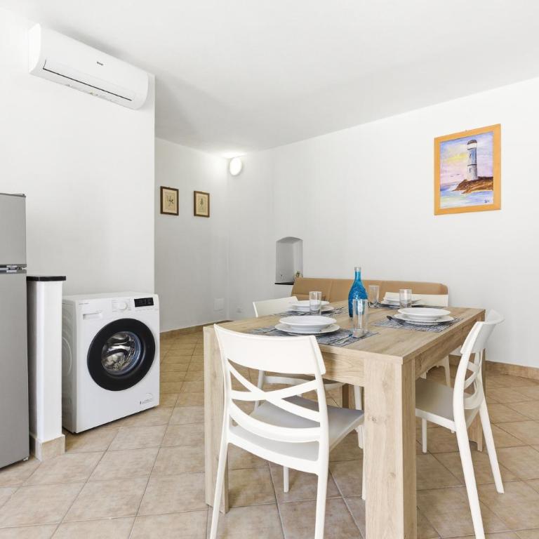 Hostdomus-Happy Holiday - Appartamento con 1 Camera da Letto e Terrazza - 8