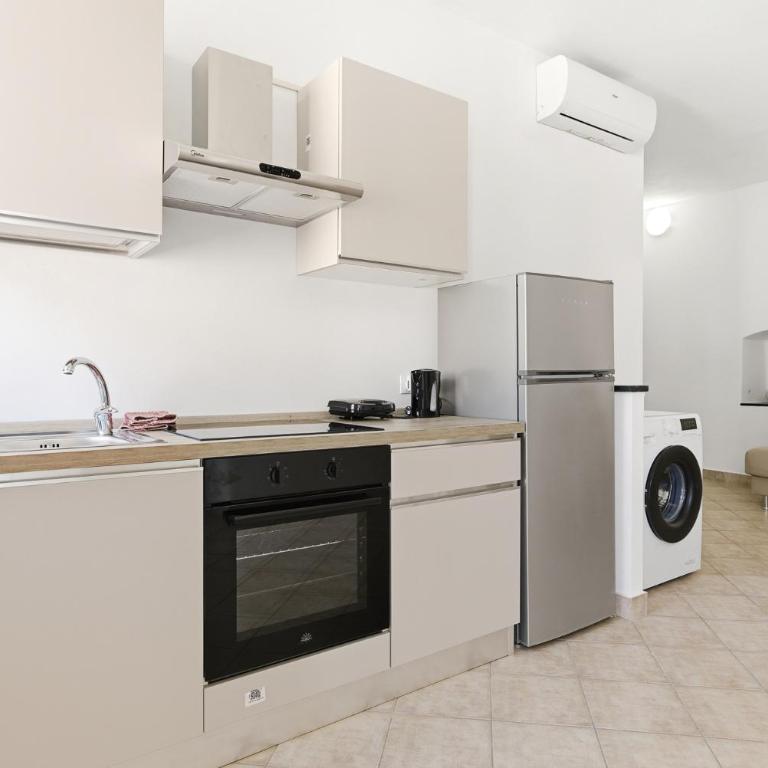 Hostdomus-Happy Holiday - Appartamento con 1 Camera da Letto e Terrazza - 10