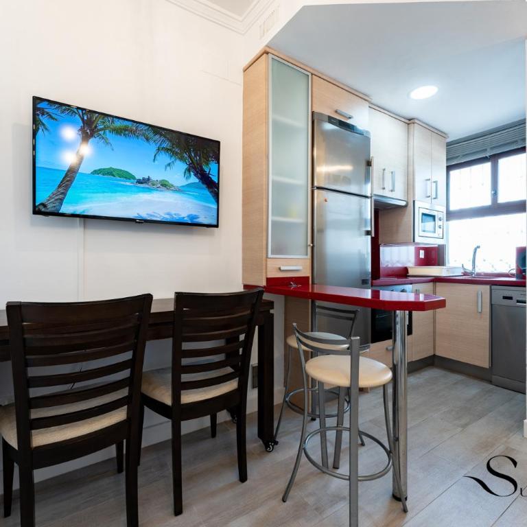 Beachfront Studio Sea Views & Pools REF022 - Apartamento Estudio con vistas al mar - 5