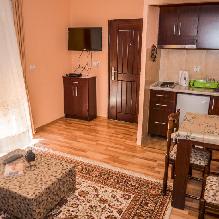 Apartments Paradise - Apartman s 1 Spavaćom Sobom i Balkonom - 5