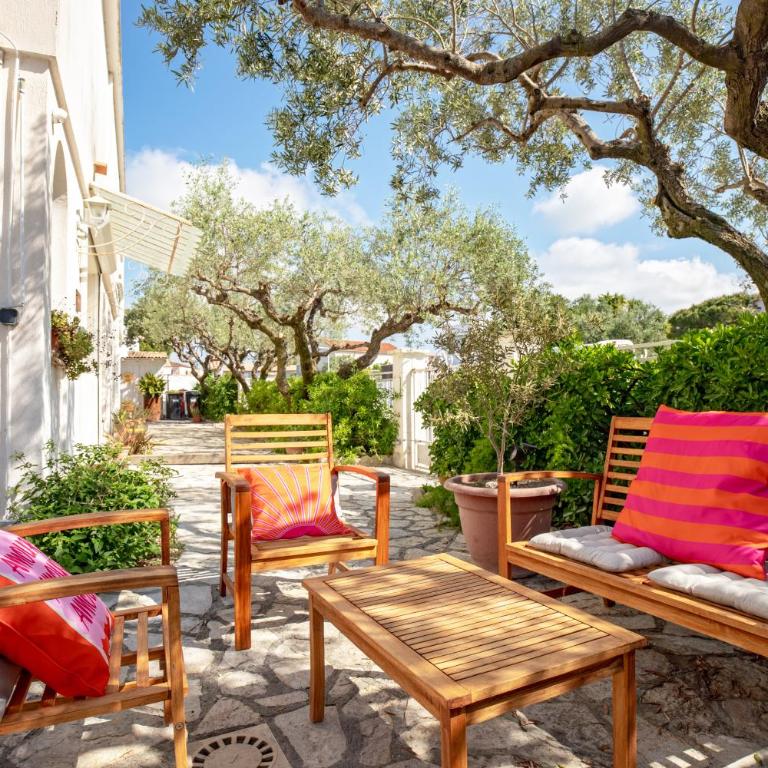 VILLA LES SALINES Maison de Vacances au Grau du Roi - One-Bedroom Apartment with Garden - 29