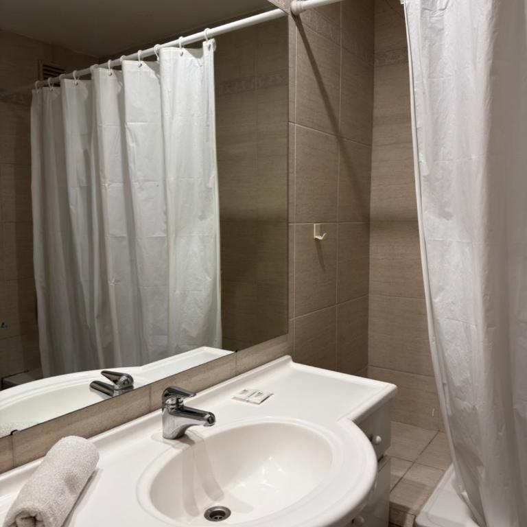 Departamento en Recoleta, Av Callao y Santa Fe - Apartamento de 1 dormitorio - 11