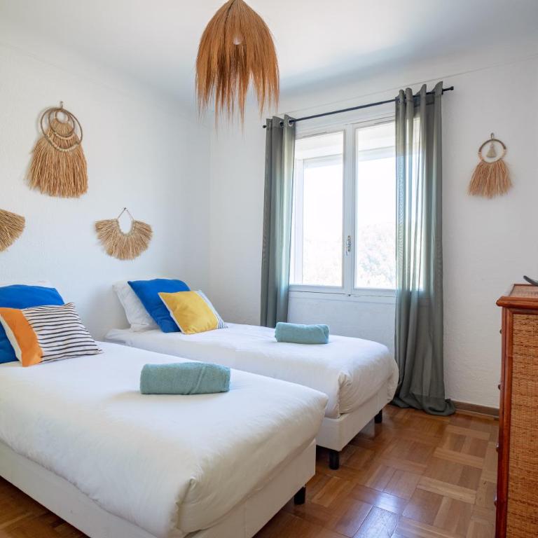VILLA LES SALINES Maison de Vacances au Grau du Roi - Three-Bedroom Apartment with Balcony - 15