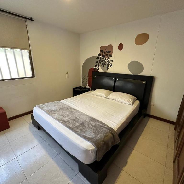 Apartamento amoblado en Pinares -Circunvalar - Apartamento de 3 dormitorios - 31