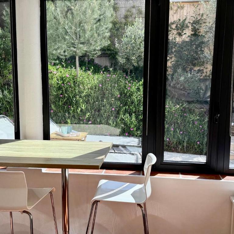 Charmant T2 classé 3 étoiles jardin arboré climatisé parking - Appartement 1 Chambre - 11