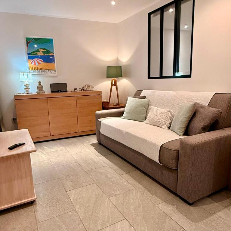 Charmant T2 classé 3 étoiles jardin arboré climatisé parking - Appartement 1 Chambre - 18