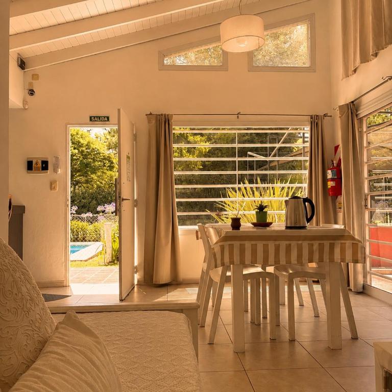 Cabañas Aires del Sur, con gran parque y pileta - Apartamento de 1 dormitorio - 4