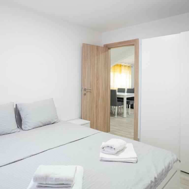 Apartments Two Olives - One-Bedroom Apartment - 5