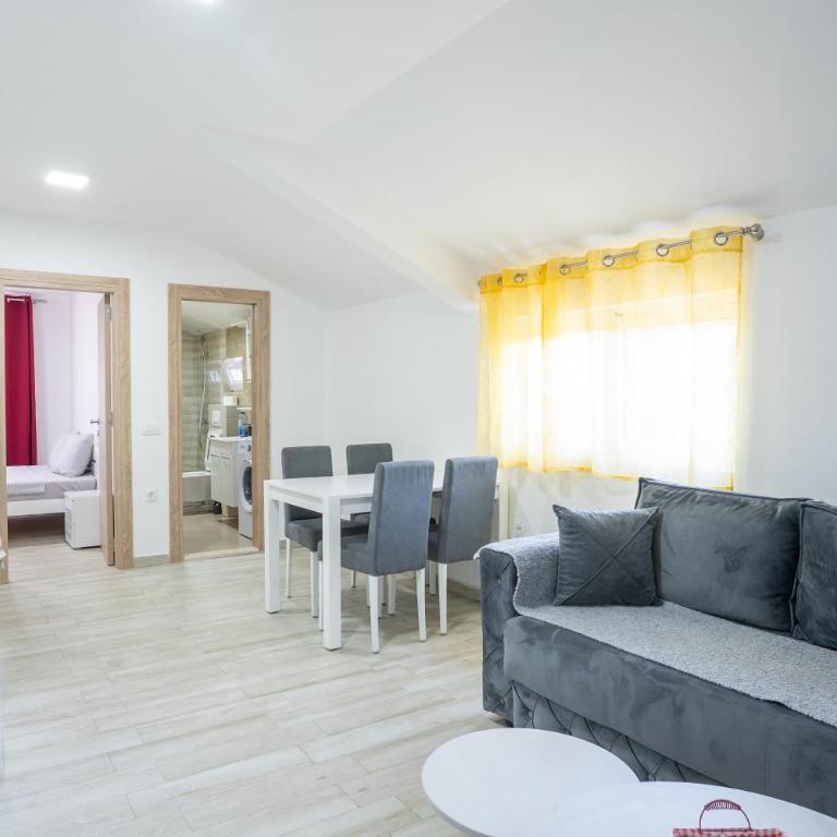 Apartments Two Olives - One-Bedroom Apartment - 7