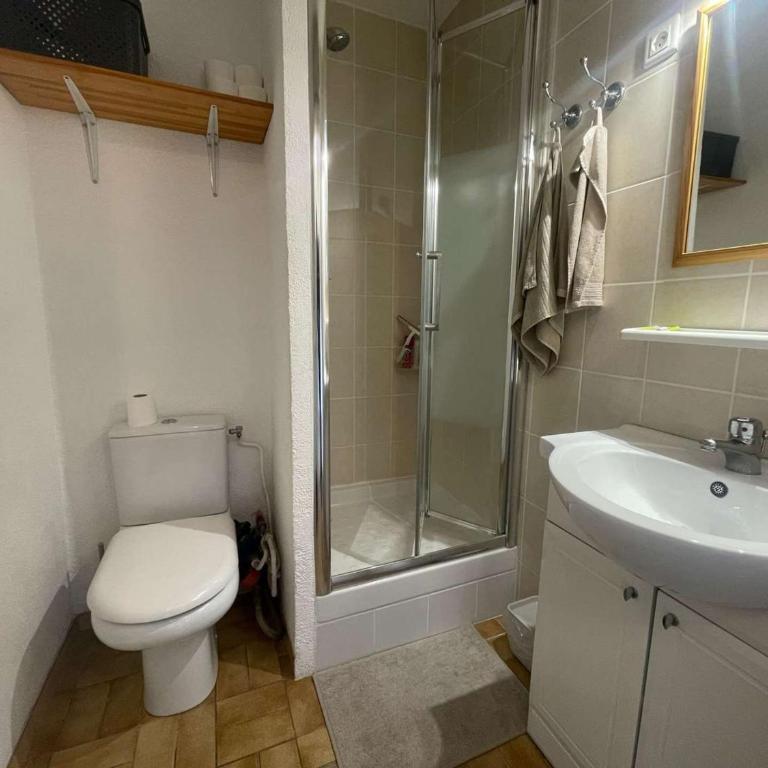 Studio confortable pour 2 proche plage et commerces - FR-1-328-279 - Studio - 9