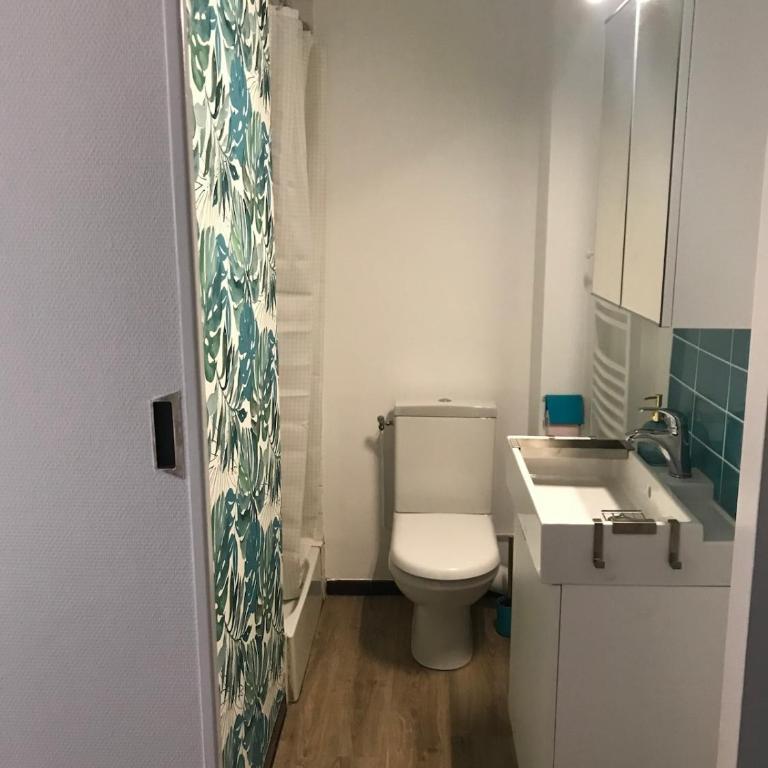 Reims Cathedral City center - One-Bedroom Apartment - 7