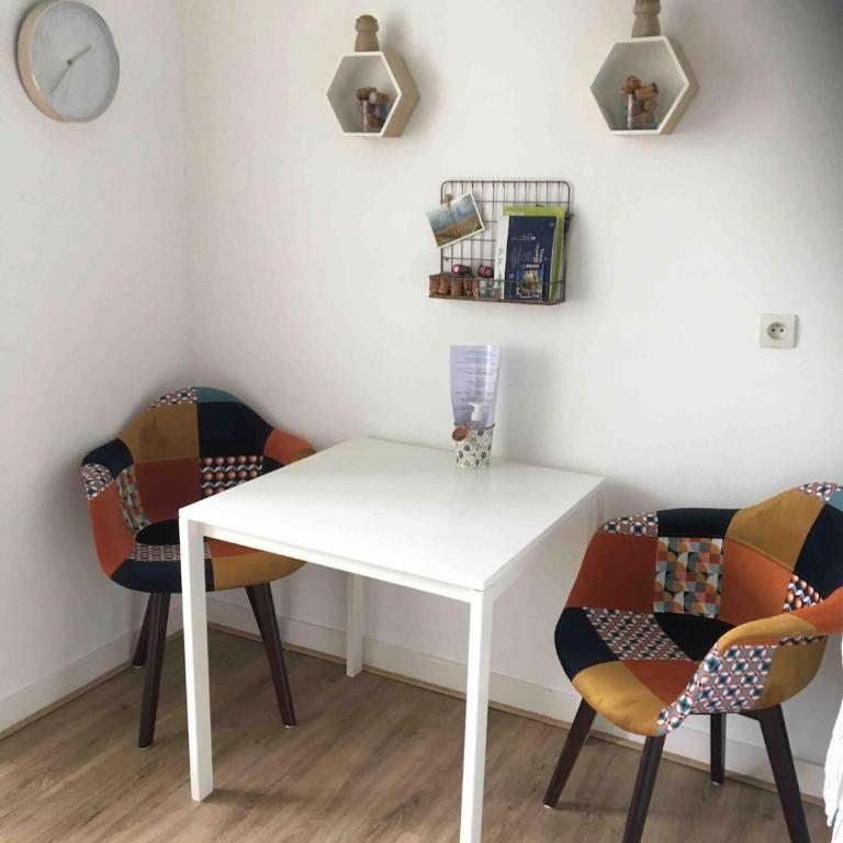 Reims Cathedral City center - One-Bedroom Apartment - 9