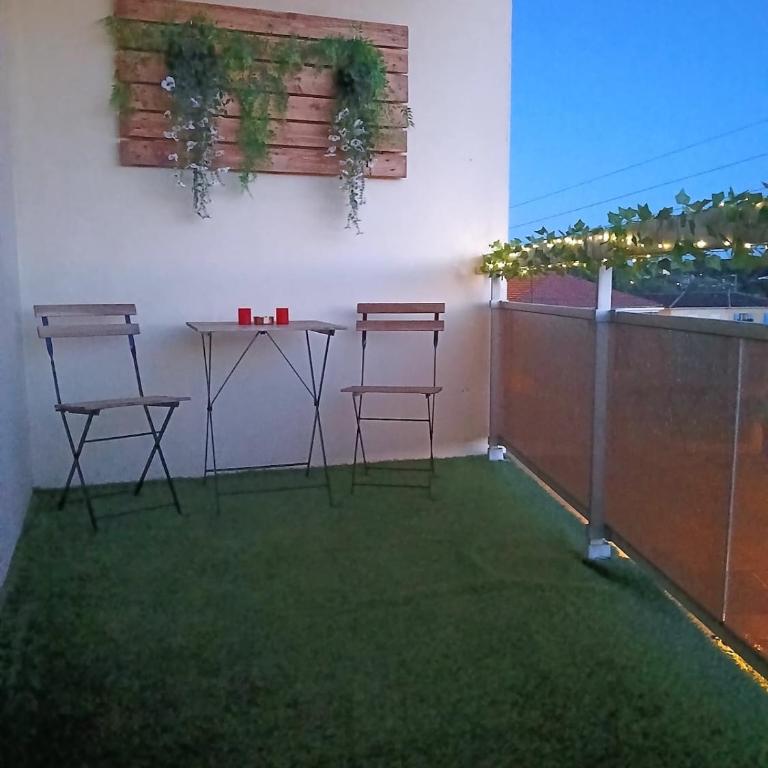 Cosy appartement avec grand balcon, à 15 min des plages - One-Bedroom Apartment - 12