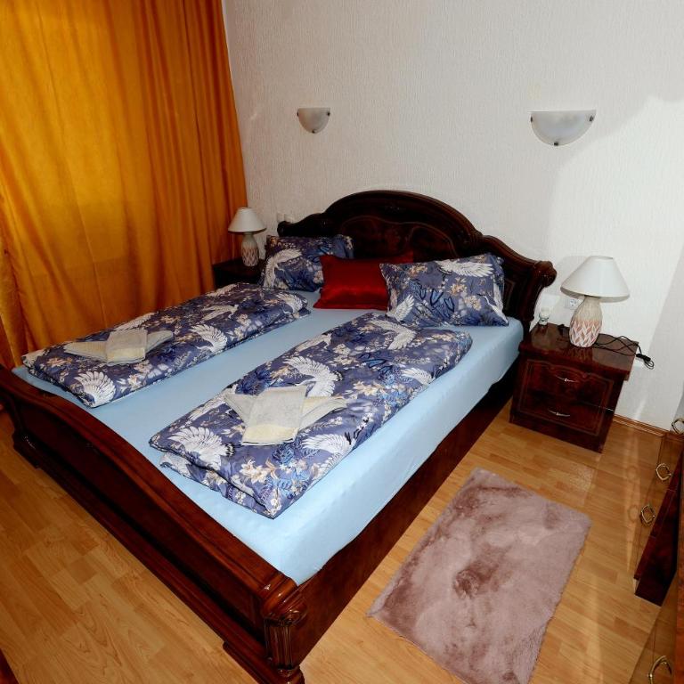 Bella holiday home Komadić prirode,mira,pravoga sela u neposrednoj blizini centra Banjaluke 4 km Garaža 4 sobe - Vila - 24