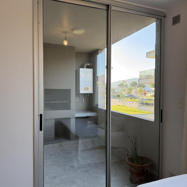 Departamento entero con parrilla en zona exclusiva de San Salvador de Jujuy - Apartamento de 1 dormitorio - 23